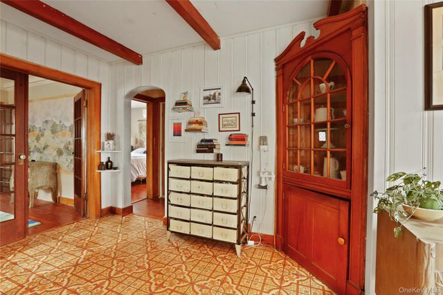 12 Hillside Avenue, Wappingers Falls, NY 12590