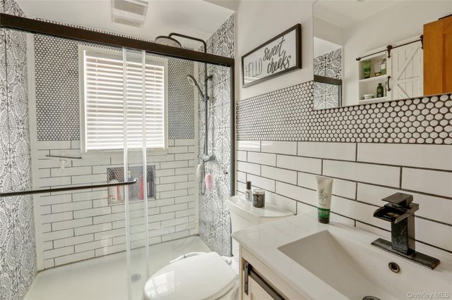 12 Hillside Avenue, Wappingers Falls, NY 12590