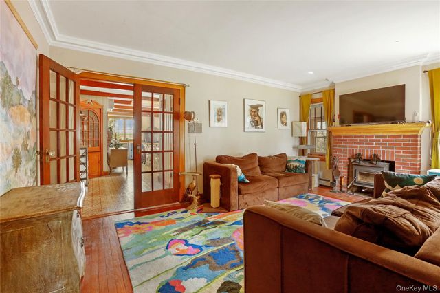 12 Hillside Avenue, Wappingers Falls, NY 12590