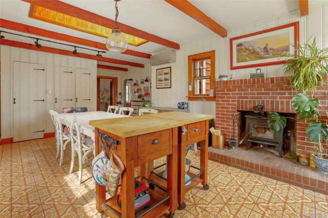 12 Hillside Avenue, Wappingers Falls, NY 12590