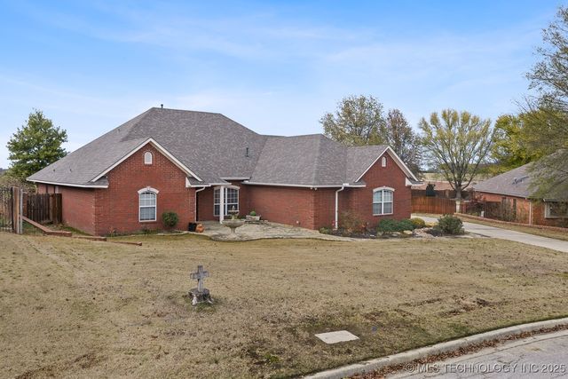 833 Franklin Drive, Ardmore, OK 73401