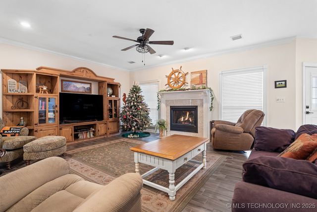 833 Franklin Drive, Ardmore, OK 73401