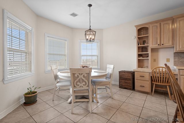 833 Franklin Drive, Ardmore, OK 73401