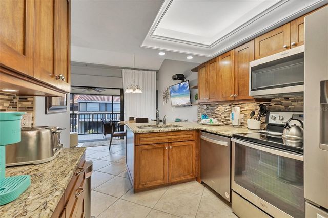 4621 GULF OF MEXICO DRIVE 10D, Longboat Key, FL 34228