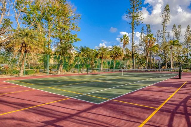 4621 GULF OF MEXICO DRIVE 10D, Longboat Key, FL 34228