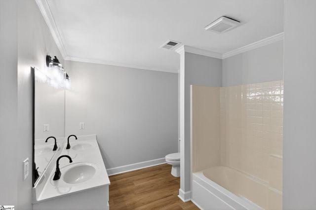 4 Dunrobin Lane, Simpsonville, SC 29681