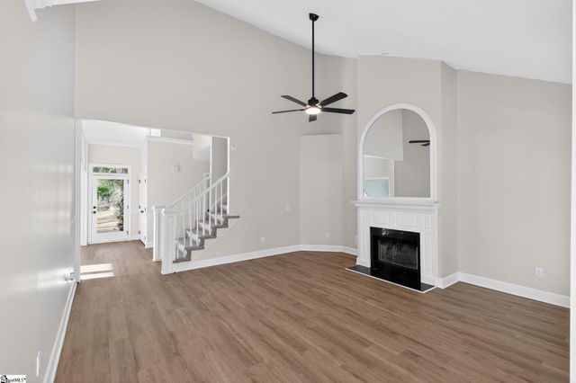 4 Dunrobin Lane, Simpsonville, SC 29681