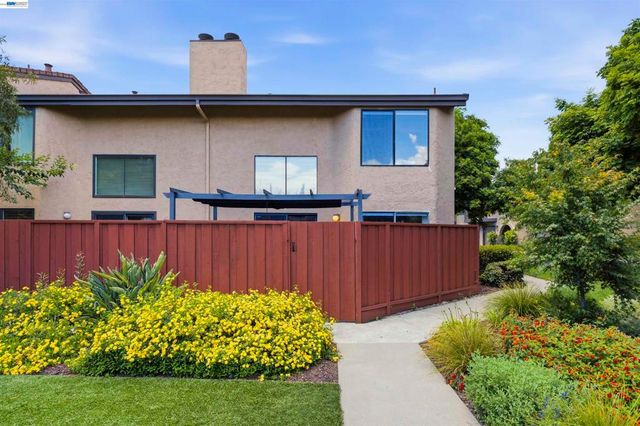 38759 Crane Ter, Fremont, CA 94536