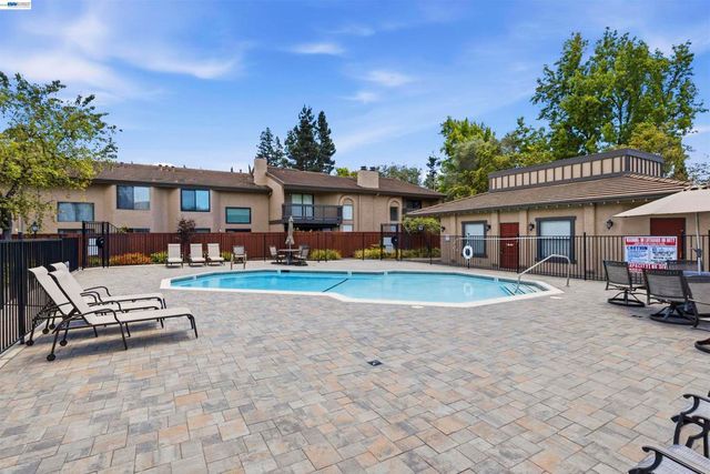 38759 Crane Ter, Fremont, CA 94536