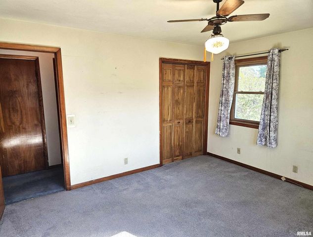 2131 W SUNNYBROOK Drive, Quincy, IL 62301