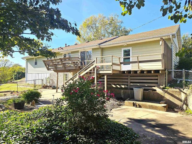 2131 W SUNNYBROOK Drive, Quincy, IL 62301