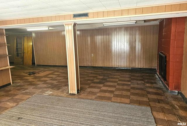 2131 W SUNNYBROOK Drive, Quincy, IL 62301