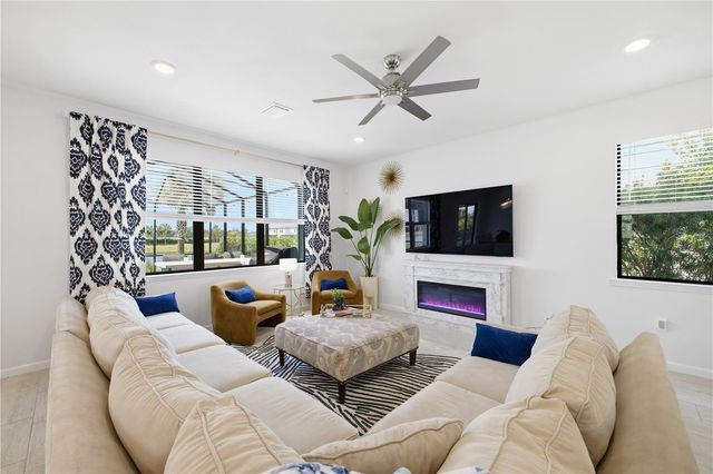 16306 PINE MIST DRIVE, Bradenton, FL 34211