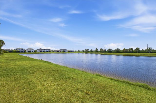 16306 PINE MIST DRIVE, Bradenton, FL 34211