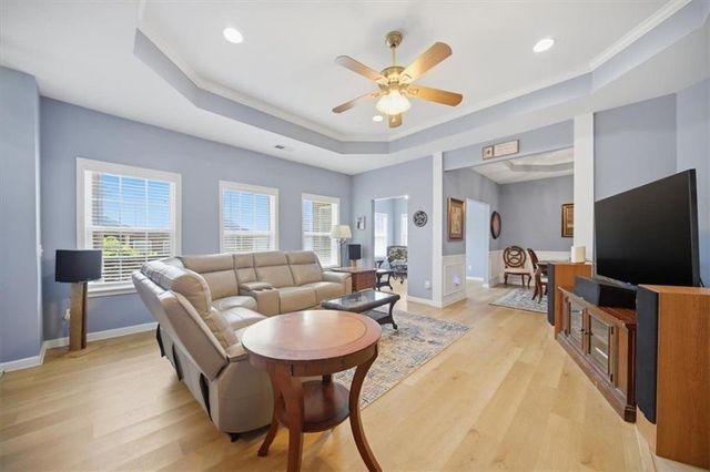 119 Villa Park Circle, Stone Mountain, GA 30087