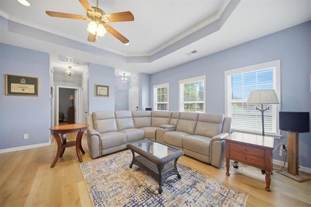 119 Villa Park Circle, Stone Mountain, GA 30087