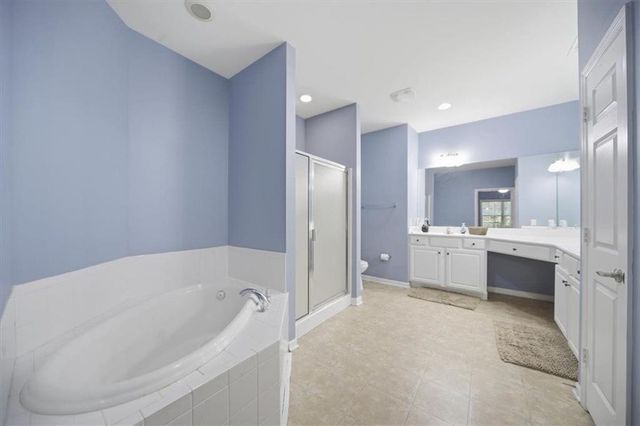 119 Villa Park Circle, Stone Mountain, GA 30087