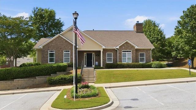 119 Villa Park Circle, Stone Mountain, GA 30087