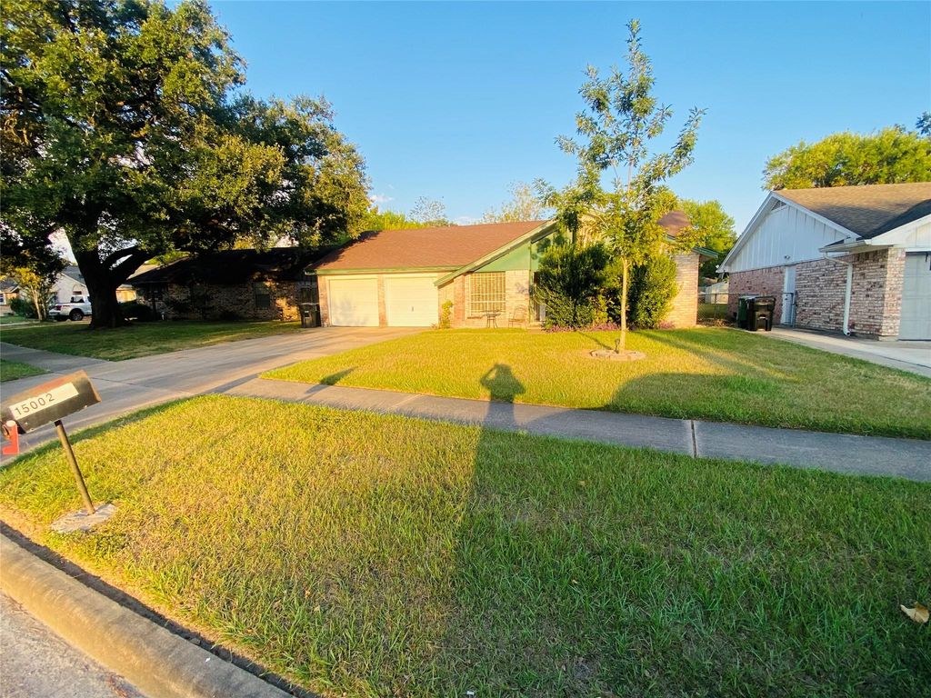 15002 Imperial Valley Drive, Houston, TX 77060