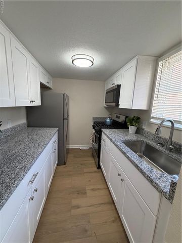 6442 Wellington ST, Norfolk, VA 23513