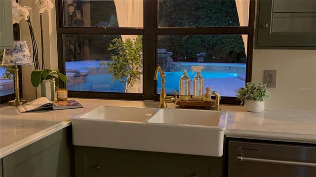 9115 BAY SIDE COURT, Orlando, FL 32819