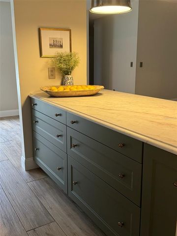 9115 BAY SIDE COURT, Orlando, FL 32819