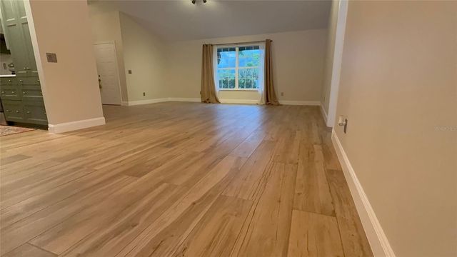 9115 BAY SIDE COURT, Orlando, FL 32819