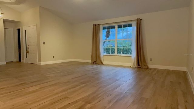 9115 BAY SIDE COURT, Orlando, FL 32819