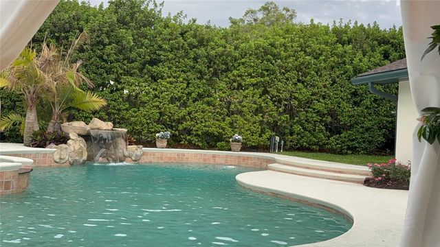 9115 BAY SIDE COURT, Orlando, FL 32819