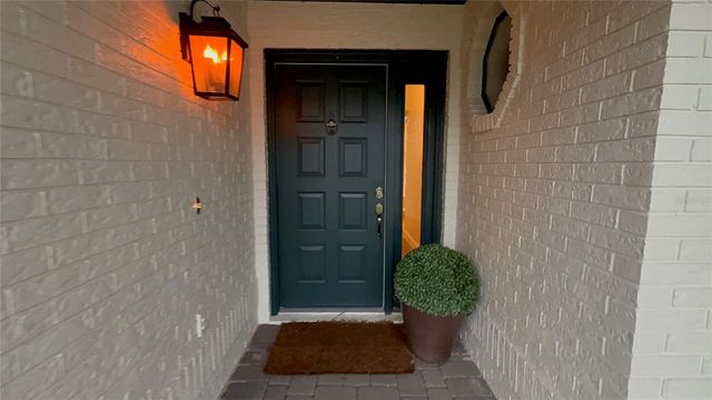 9115 BAY SIDE COURT, Orlando, FL 32819