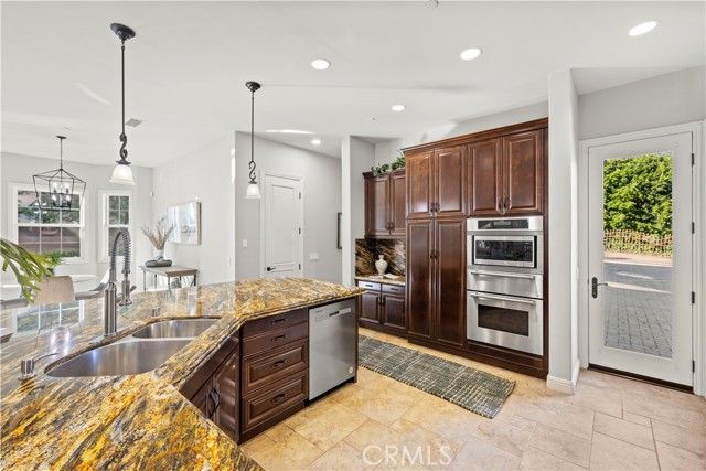 11091 Meads Circle, Orange, CA 92869