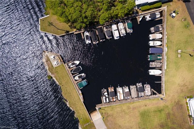 15 Ilex ST, Alva, FL 33920