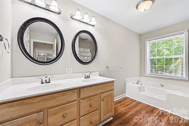 113 Heather Glen Lane, Belmont, NC 28012