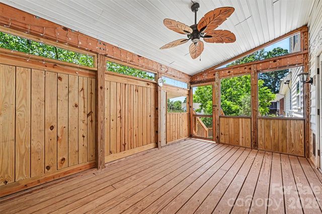 113 Heather Glen Lane, Belmont, NC 28012