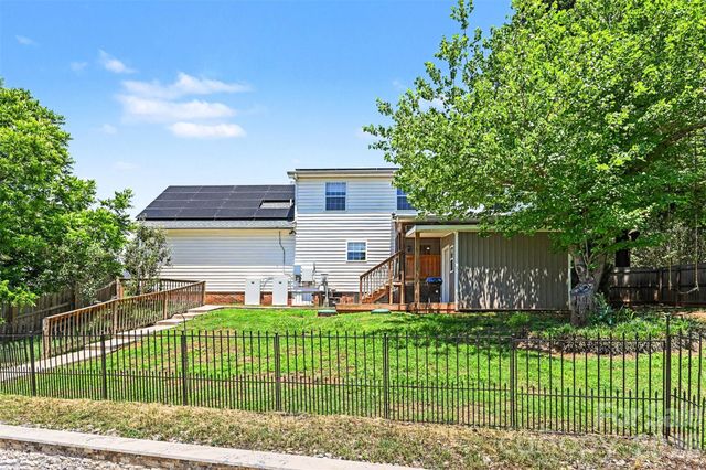 113 Heather Glen Lane, Belmont, NC 28012