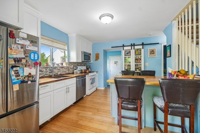 177 Locust Ln, Bernards Twp., NJ 07920