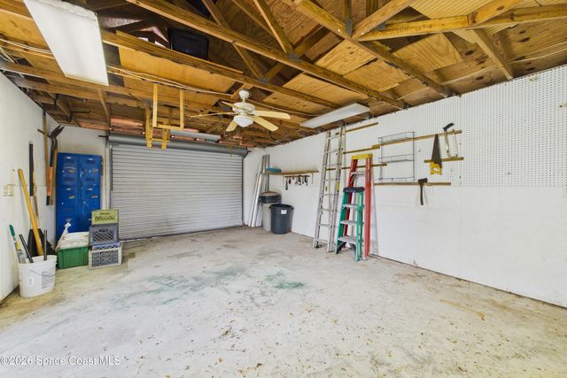 470 Golden Dove Avenue NE, Palm Bay, FL 32907