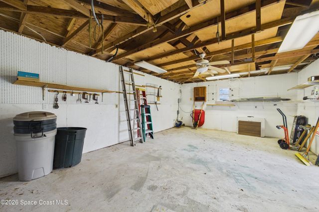 470 Golden Dove Avenue NE, Palm Bay, FL 32907
