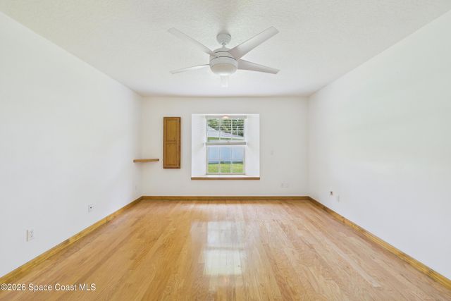 470 Golden Dove Avenue NE, Palm Bay, FL 32907