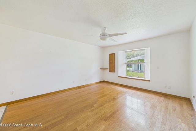 470 Golden Dove Avenue NE, Palm Bay, FL 32907