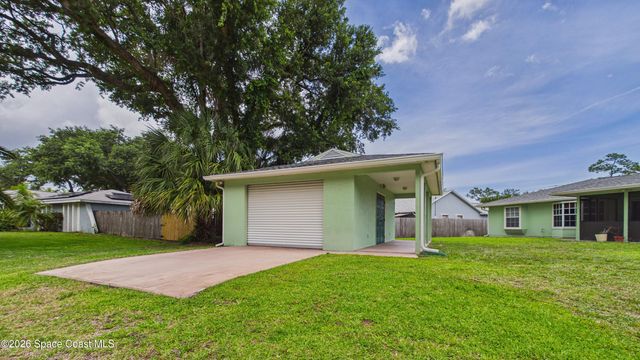 470 Golden Dove Avenue NE, Palm Bay, FL 32907