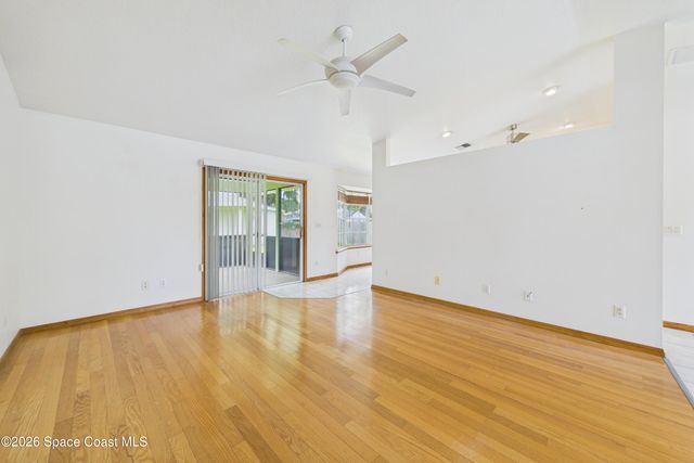 470 Golden Dove Avenue NE, Palm Bay, FL 32907