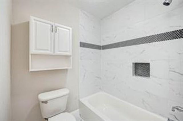 6802 Glenray Drive, Houston, TX 77084