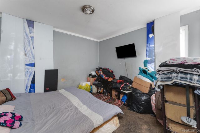 10023 Artesian, Detroit, MI 48228