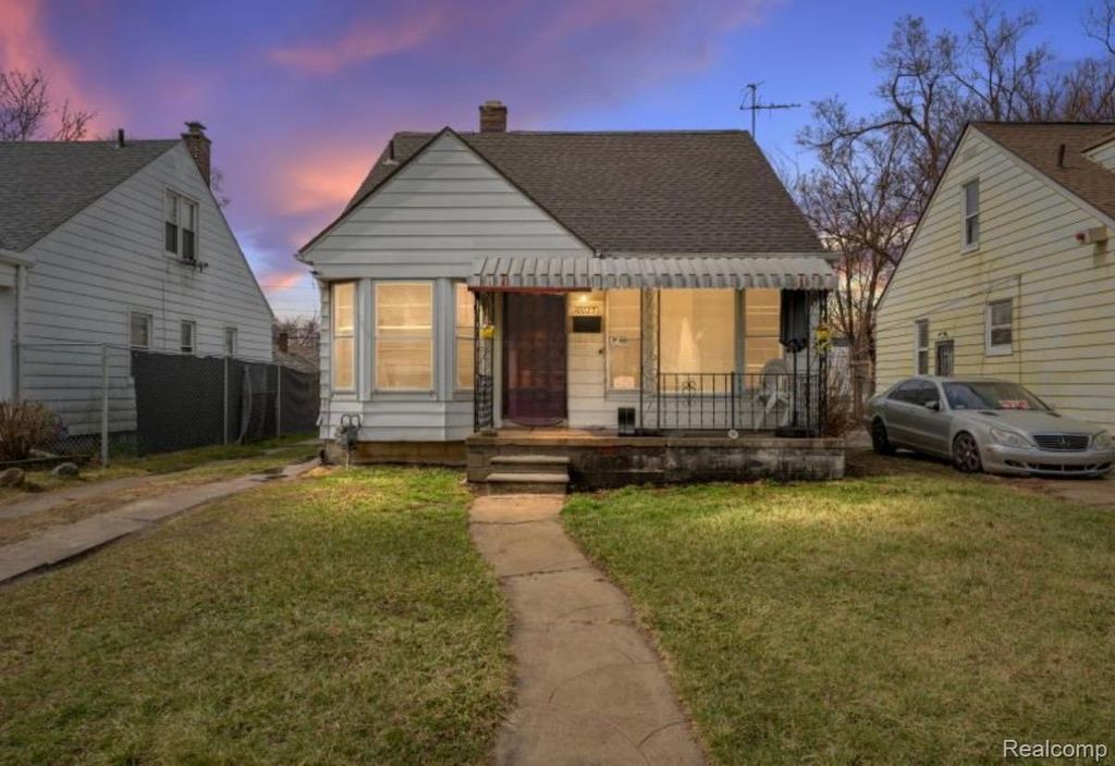 10023 Artesian, Detroit, MI 48228