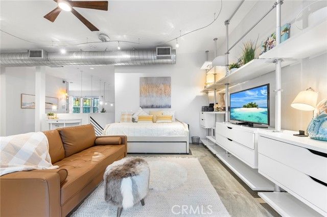 210 N Spurgeon Street, Santa Ana, CA 92701