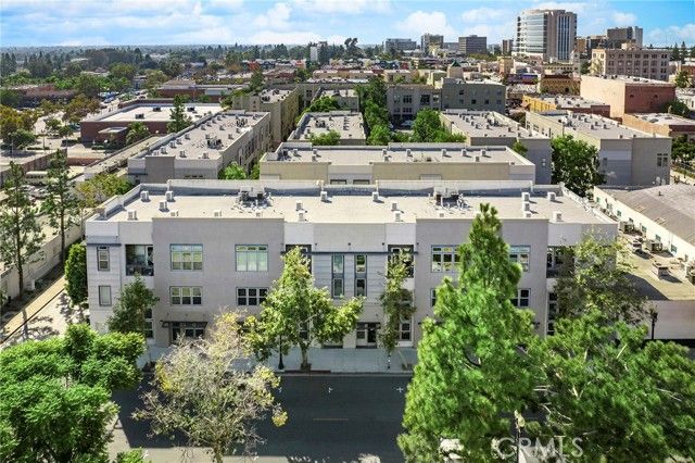 210 N Spurgeon Street, Santa Ana, CA 92701