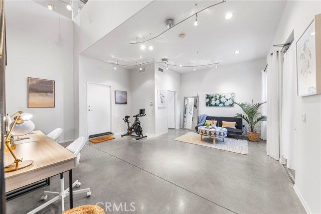 210 N Spurgeon Street, Santa Ana, CA 92701