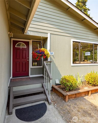 511 Kloshe Way, La Conner, WA 98257