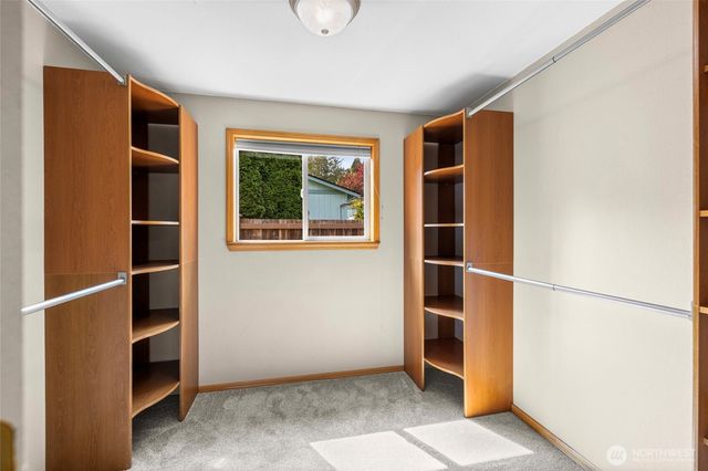 511 Kloshe Way, La Conner, WA 98257